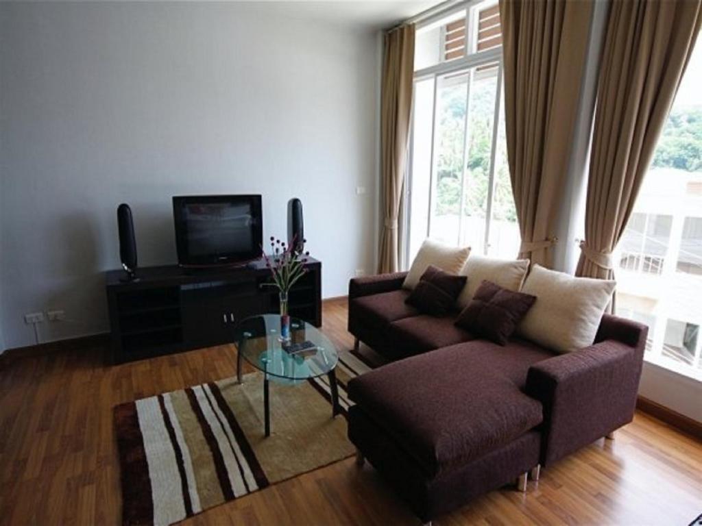 Villareal Heights Phuket Room photo