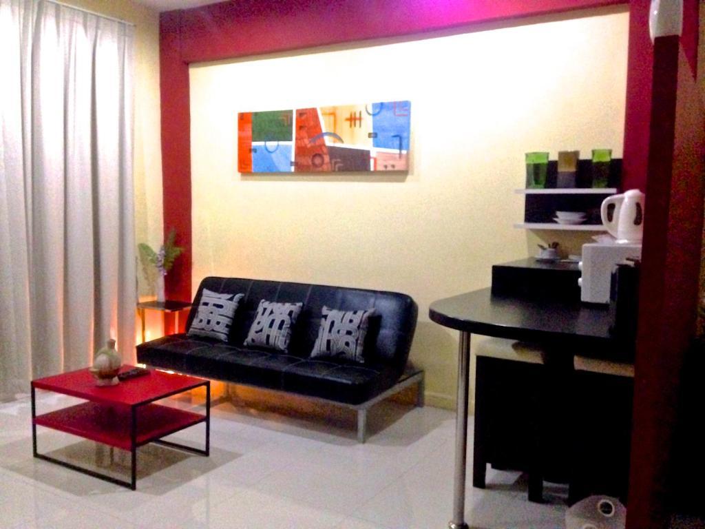 Villareal Heights Phuket Exterior photo