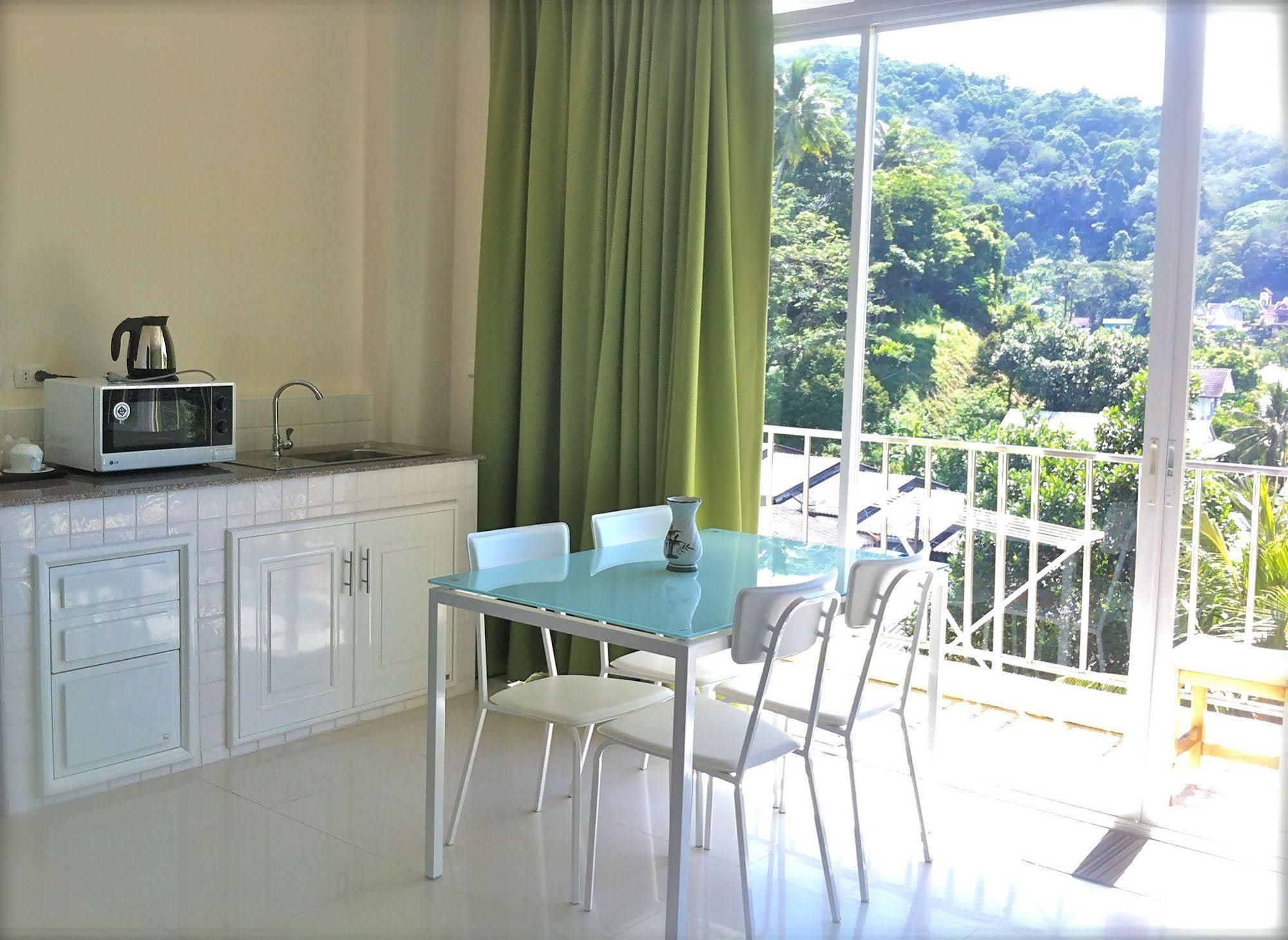 Villareal Heights Phuket Exterior photo